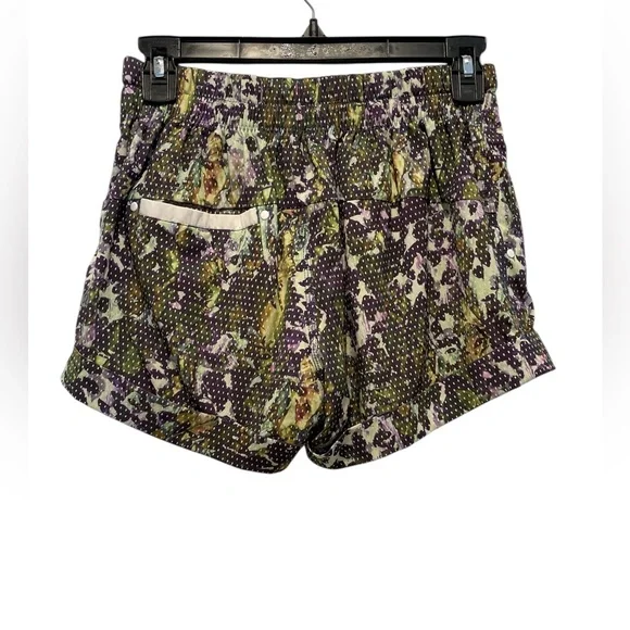 Lululemon Spring Break Women’s Floral Print Drawstring Shorts - Purple/Green - Picture 4 of 4
